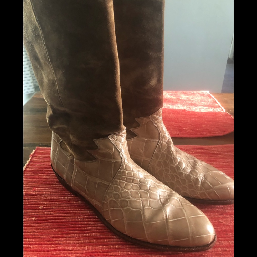 Davanzati alligator boots. Hand made in Italy. Used, size 10